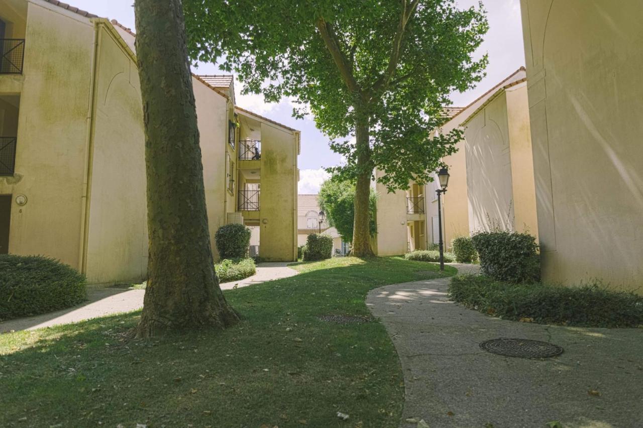 Luka'S Charming Apartment Near Disneyland マニー＝ル＝オングル エクステリア 写真